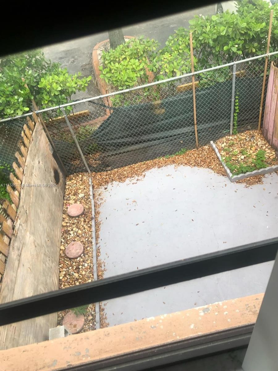 image MIDWAY MANSIONS TOWNHOMES11