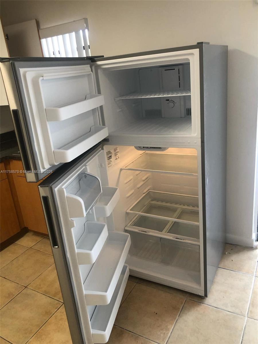 image MIDWAY MANSIONS TOWNHOMES15