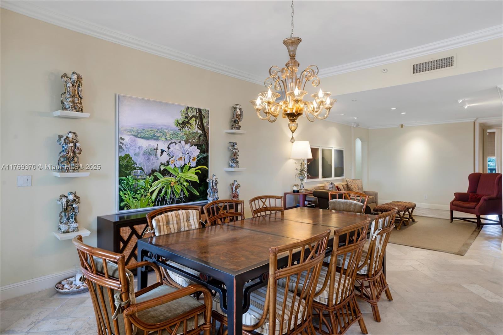 19925 NE 39th Pl #402 Aventura, FL 33180