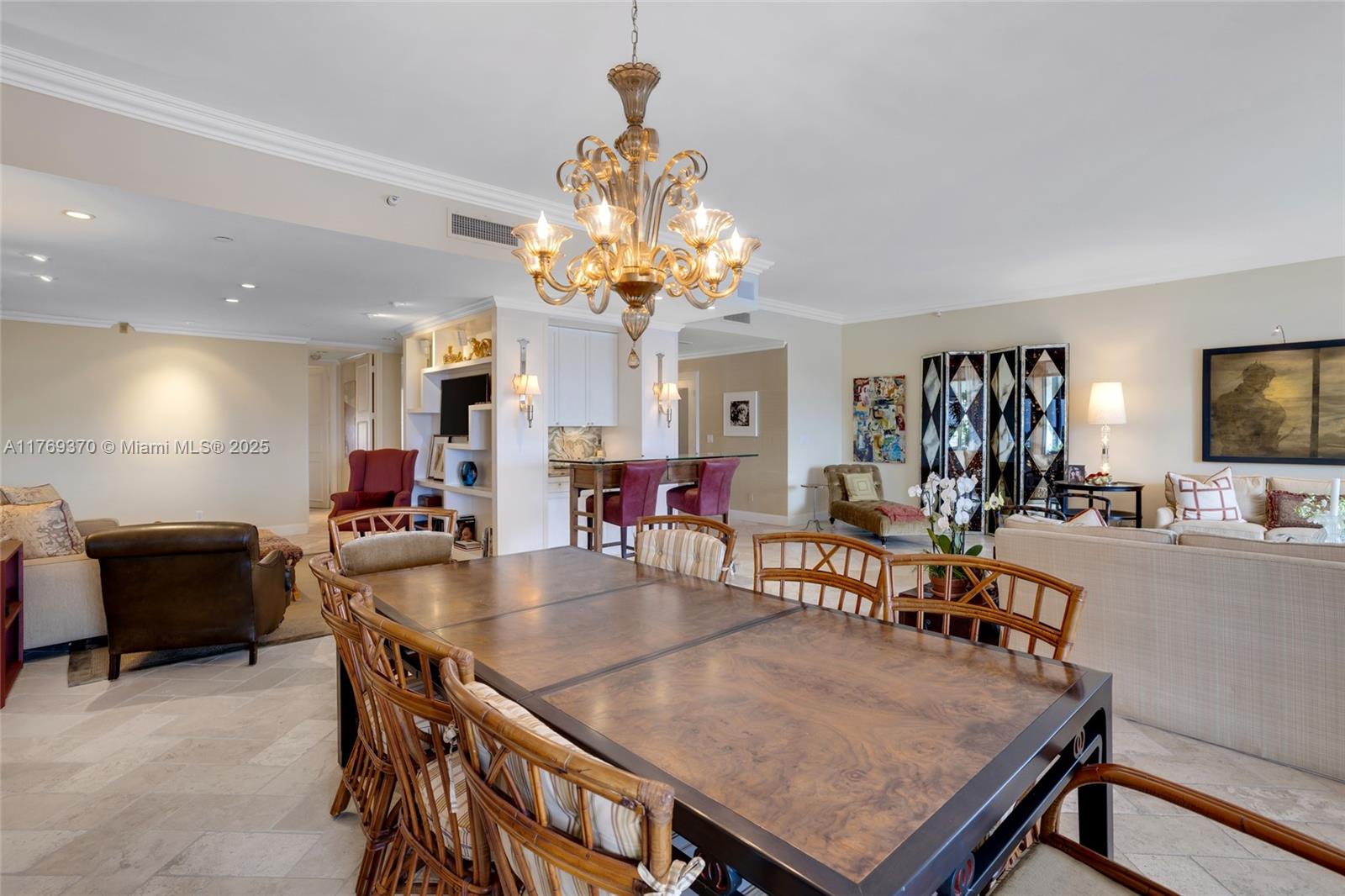 19925 NE 39th Pl #402 Aventura, FL 33180