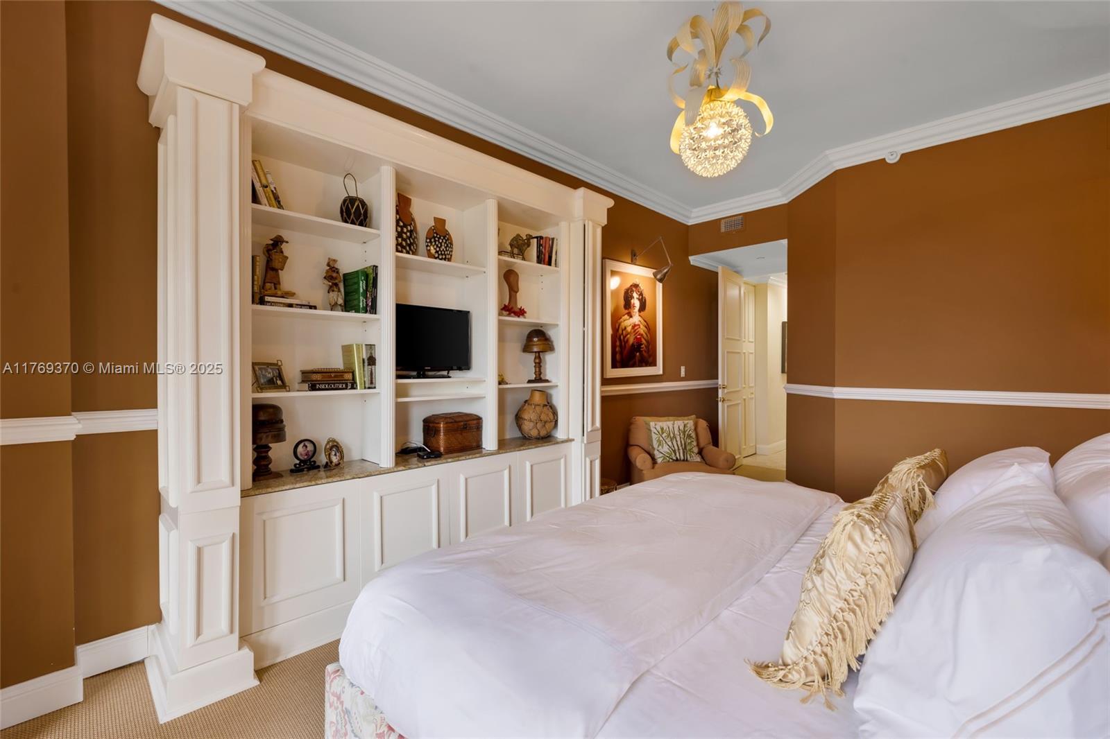 19925 NE 39th Pl #402 Aventura, FL 33180