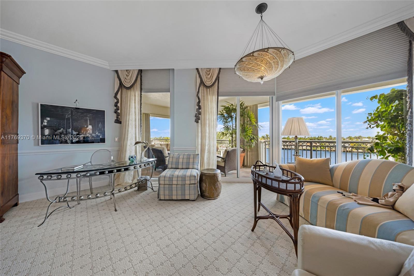 19925 NE 39th Pl #402 Aventura, FL 33180