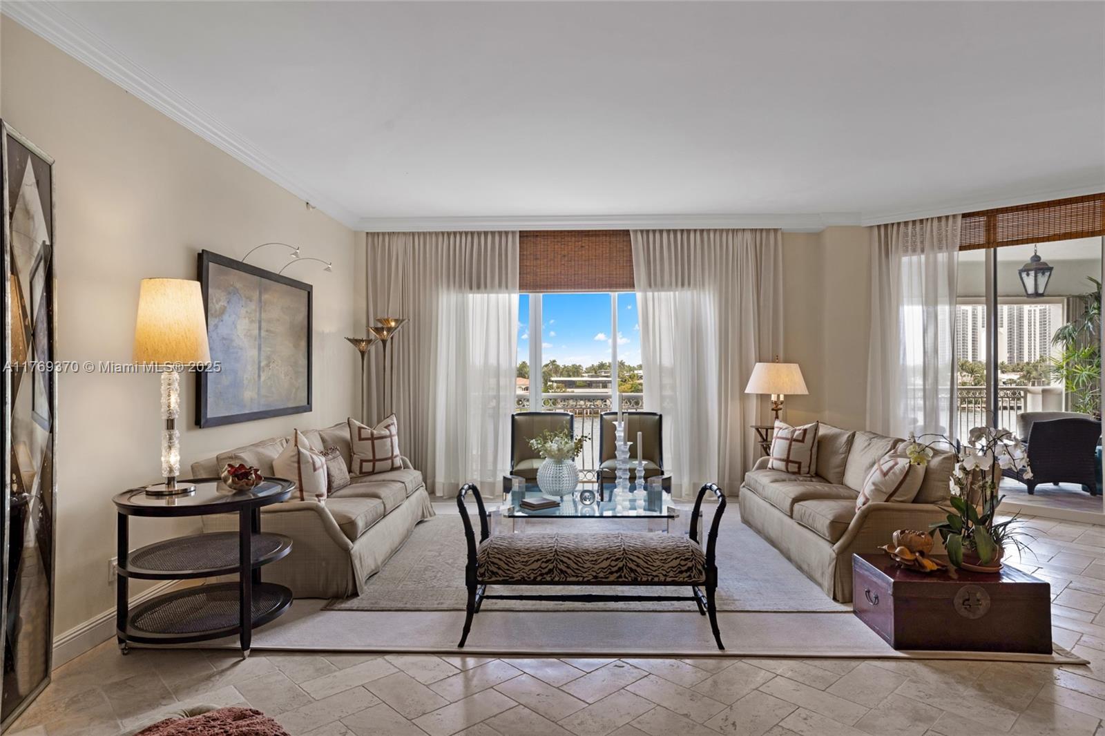 19925 NE 39th Pl #402 Aventura, FL 33180