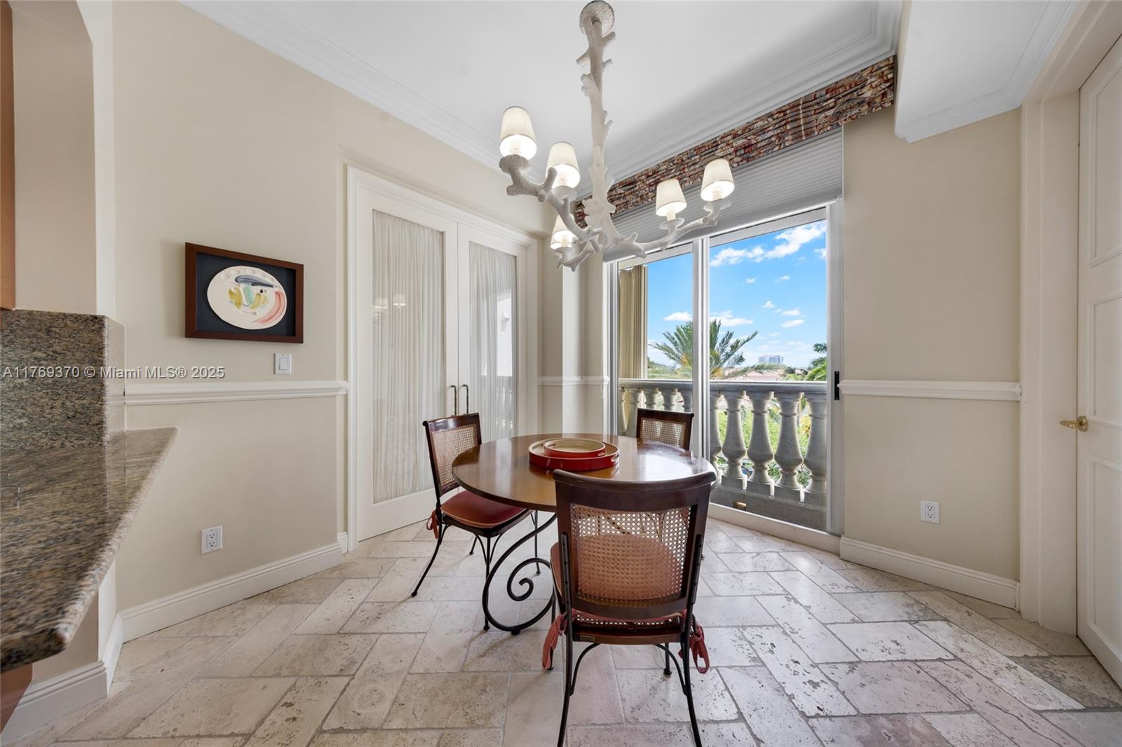 19925 NE 39th Pl #402 Aventura, FL 33180