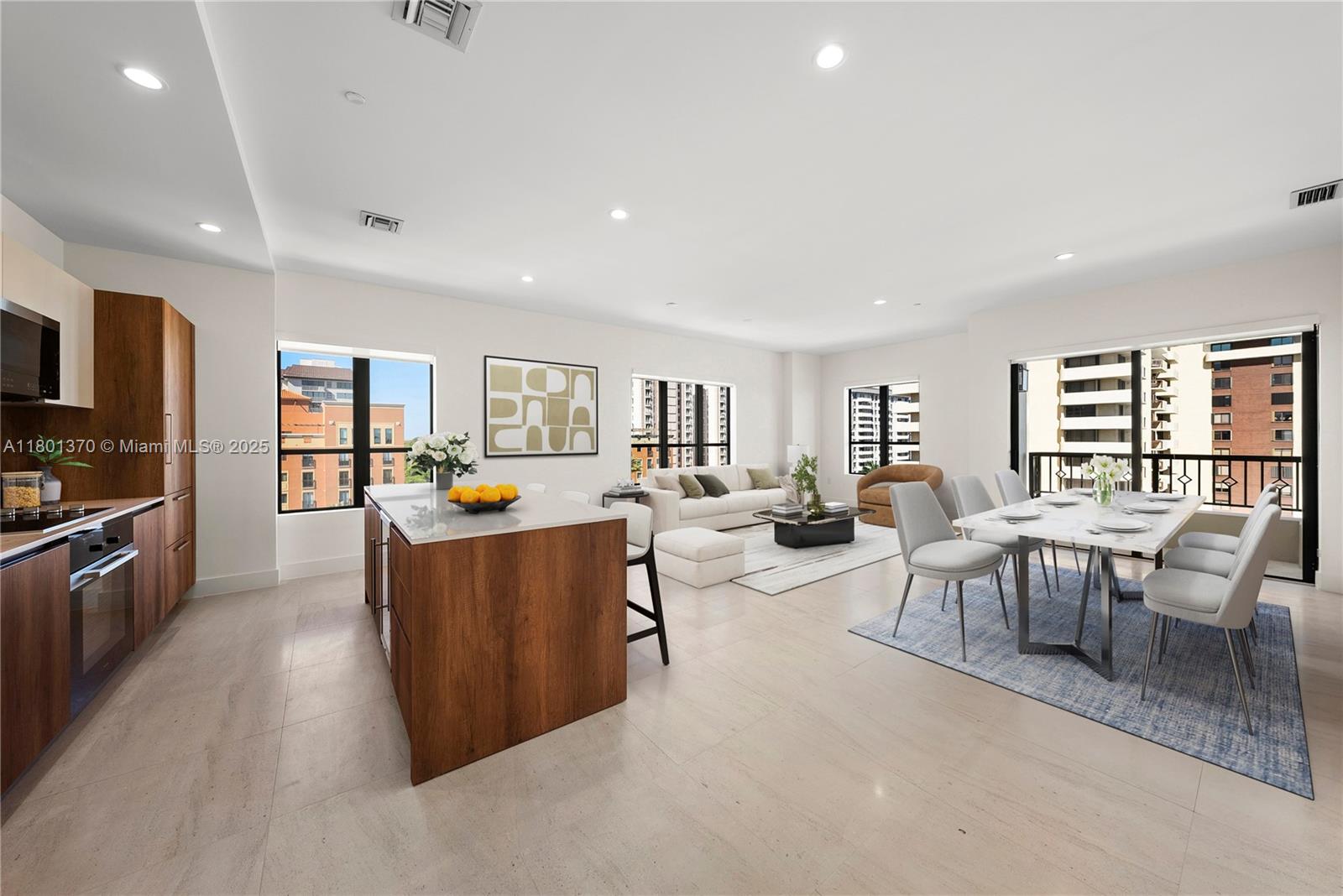 701 Valencia Ave #402 Coral Gables, FL 33134