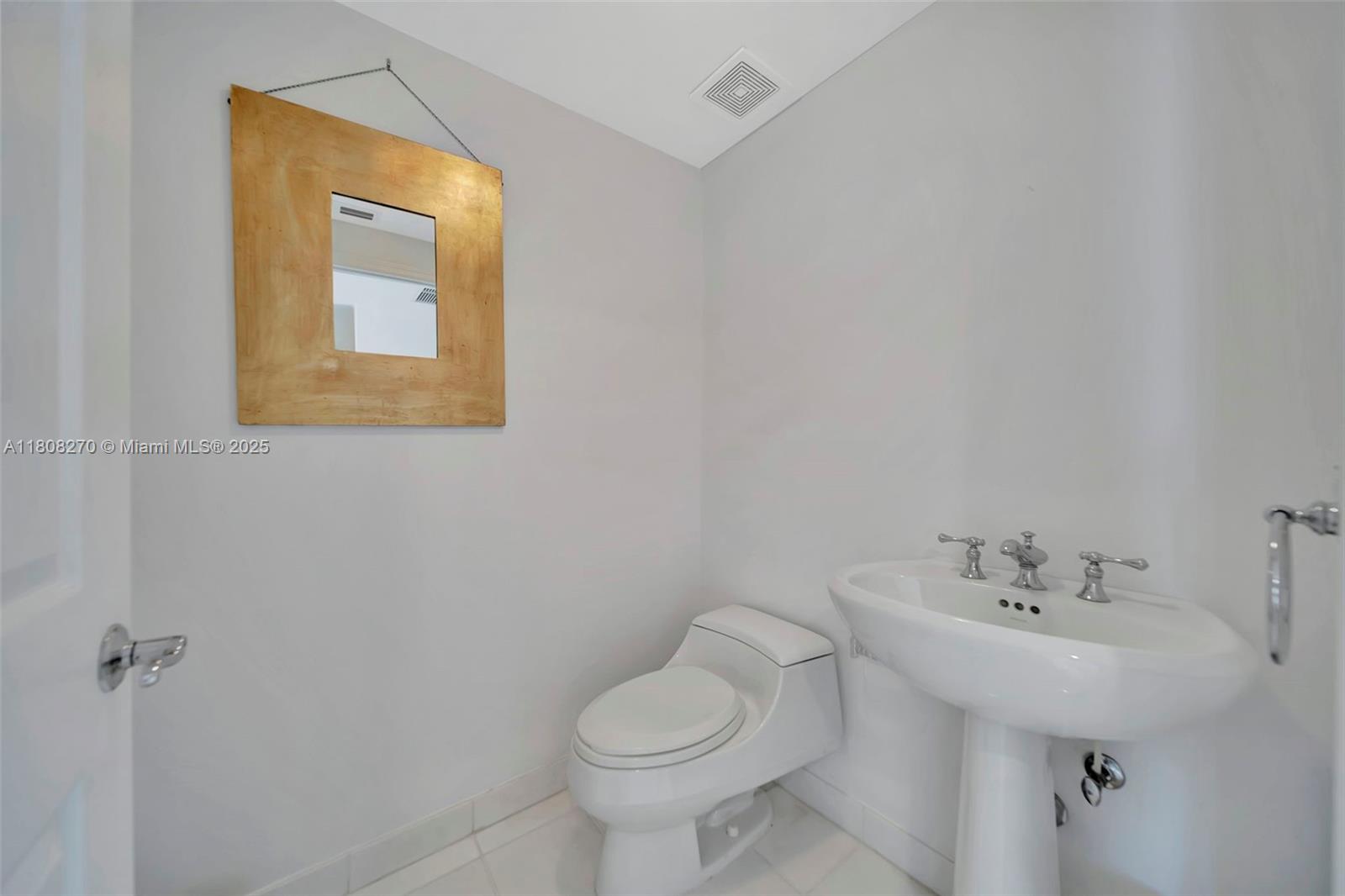 6001 N Ocean Dr #1001 Hollywood, FL 33019