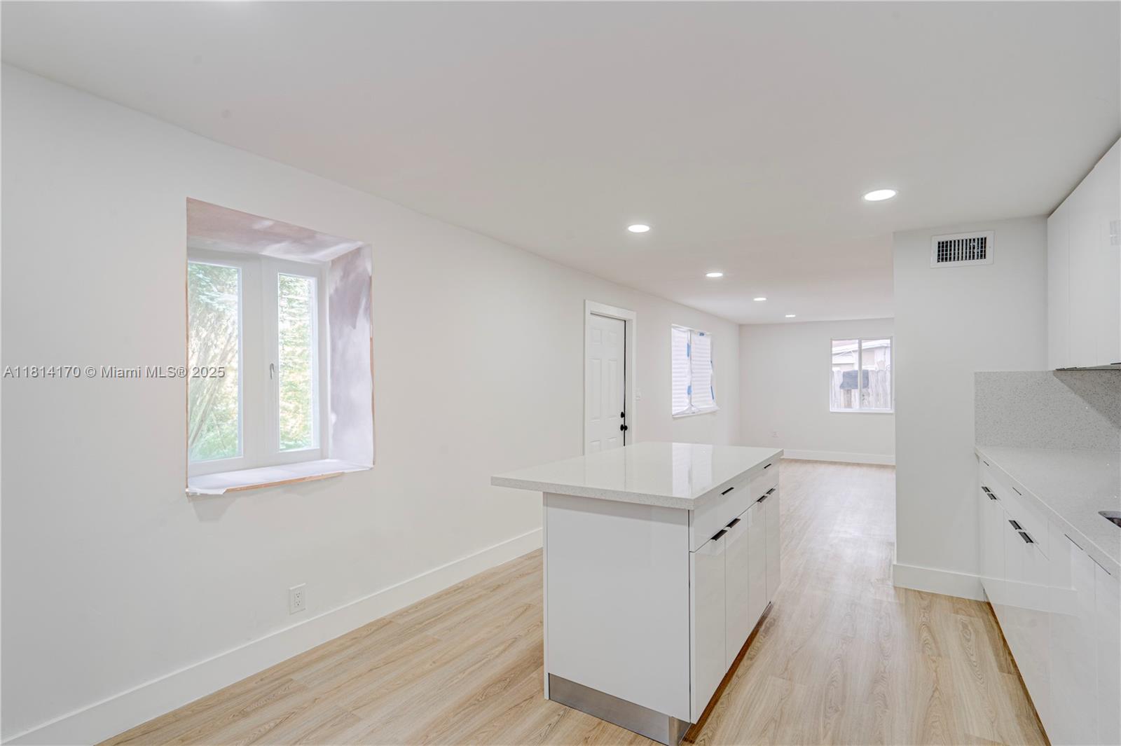 6044 SW 37th St Miramar, FL 33023