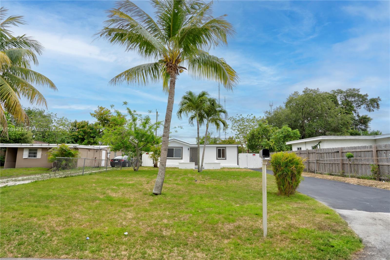 6044 SW 37th St Miramar, FL 33023