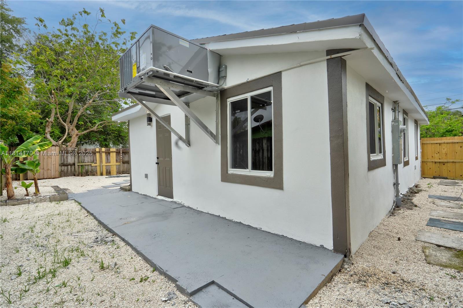 6044 SW 37th St Miramar, FL 33023