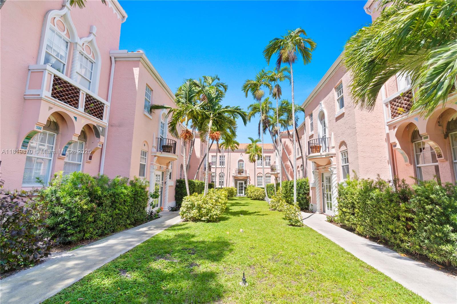 760 Meridian Ave #3 Miami Beach, FL 33139