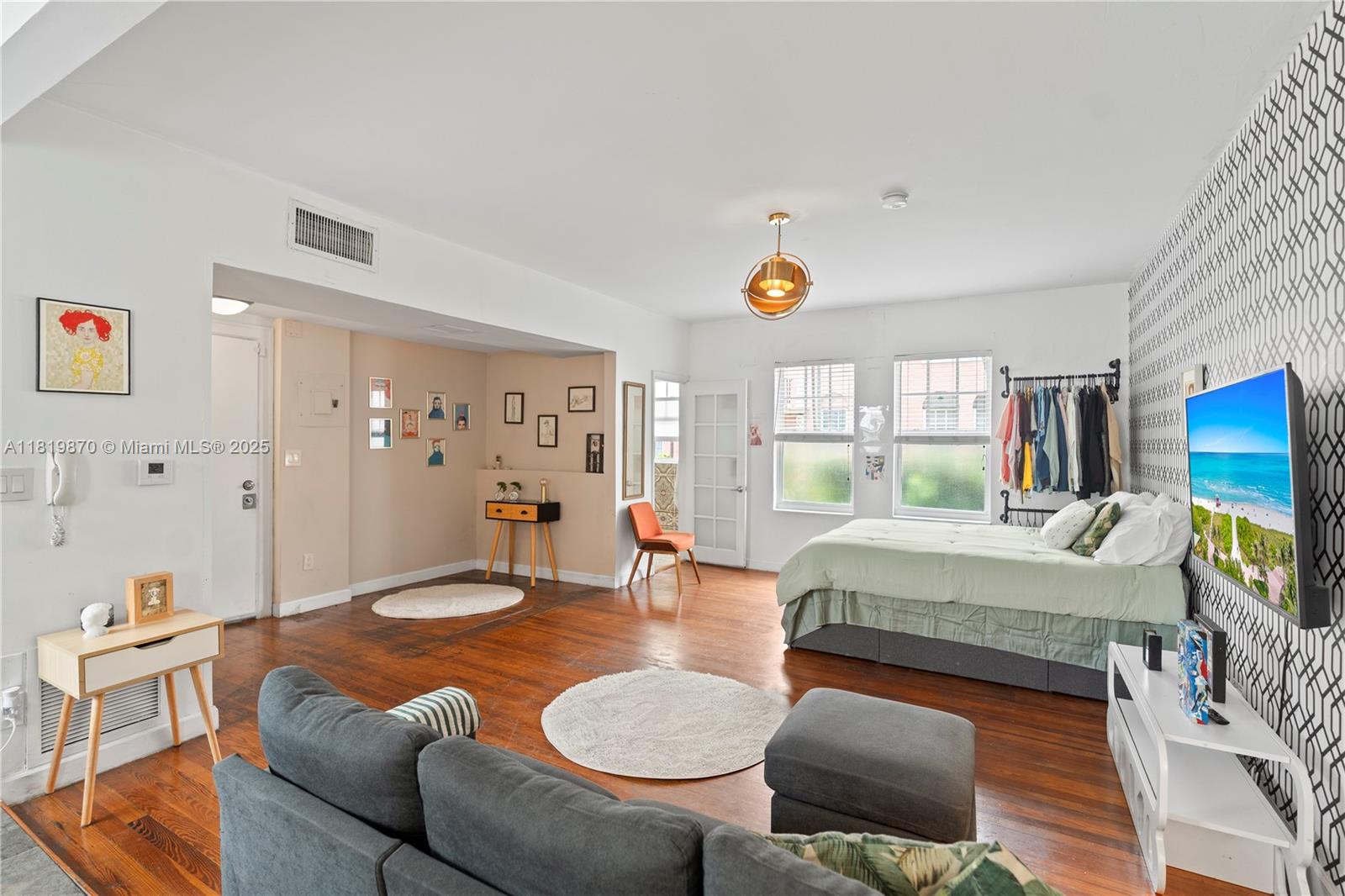 760 Meridian Ave #3 Miami Beach, FL 33139