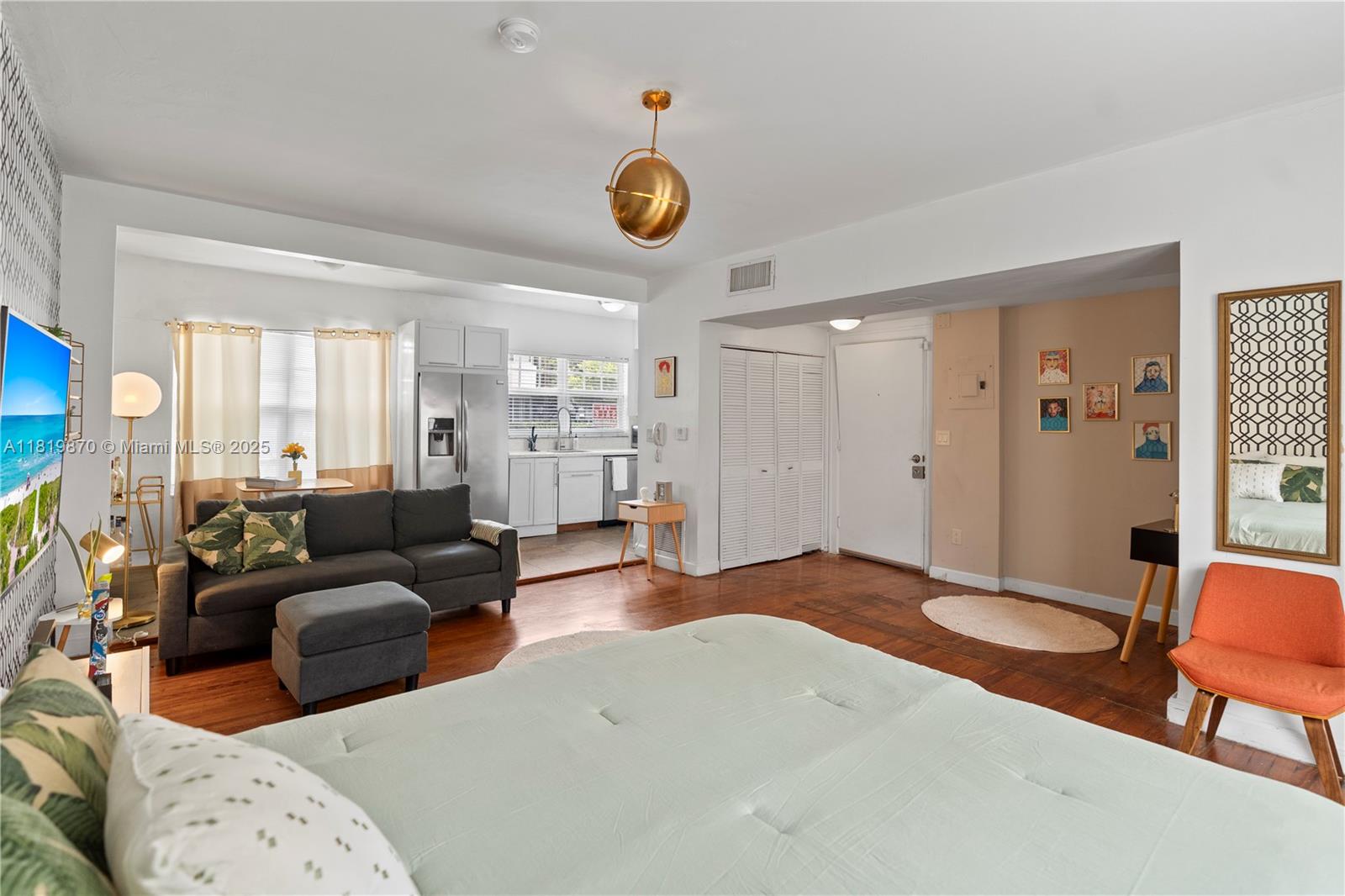 760 Meridian Ave #3 Miami Beach, FL 33139