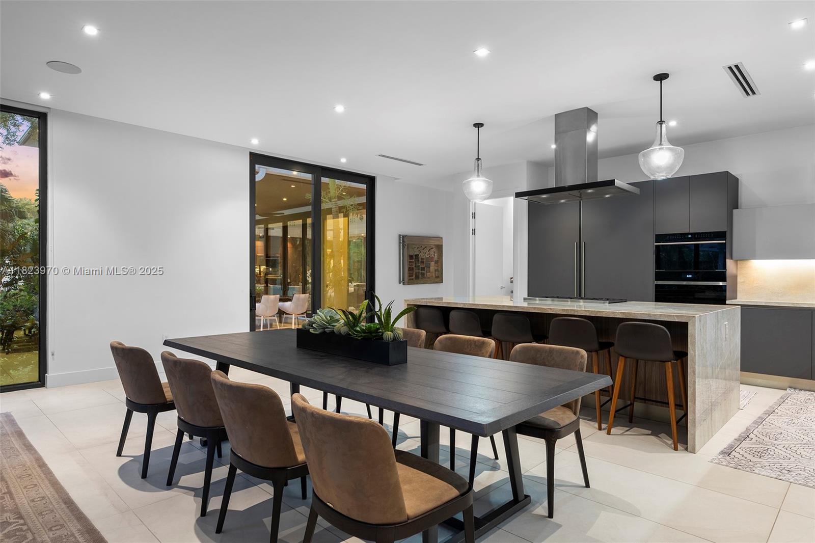 8875 SW 61st Ct Pinecrest, FL 33156