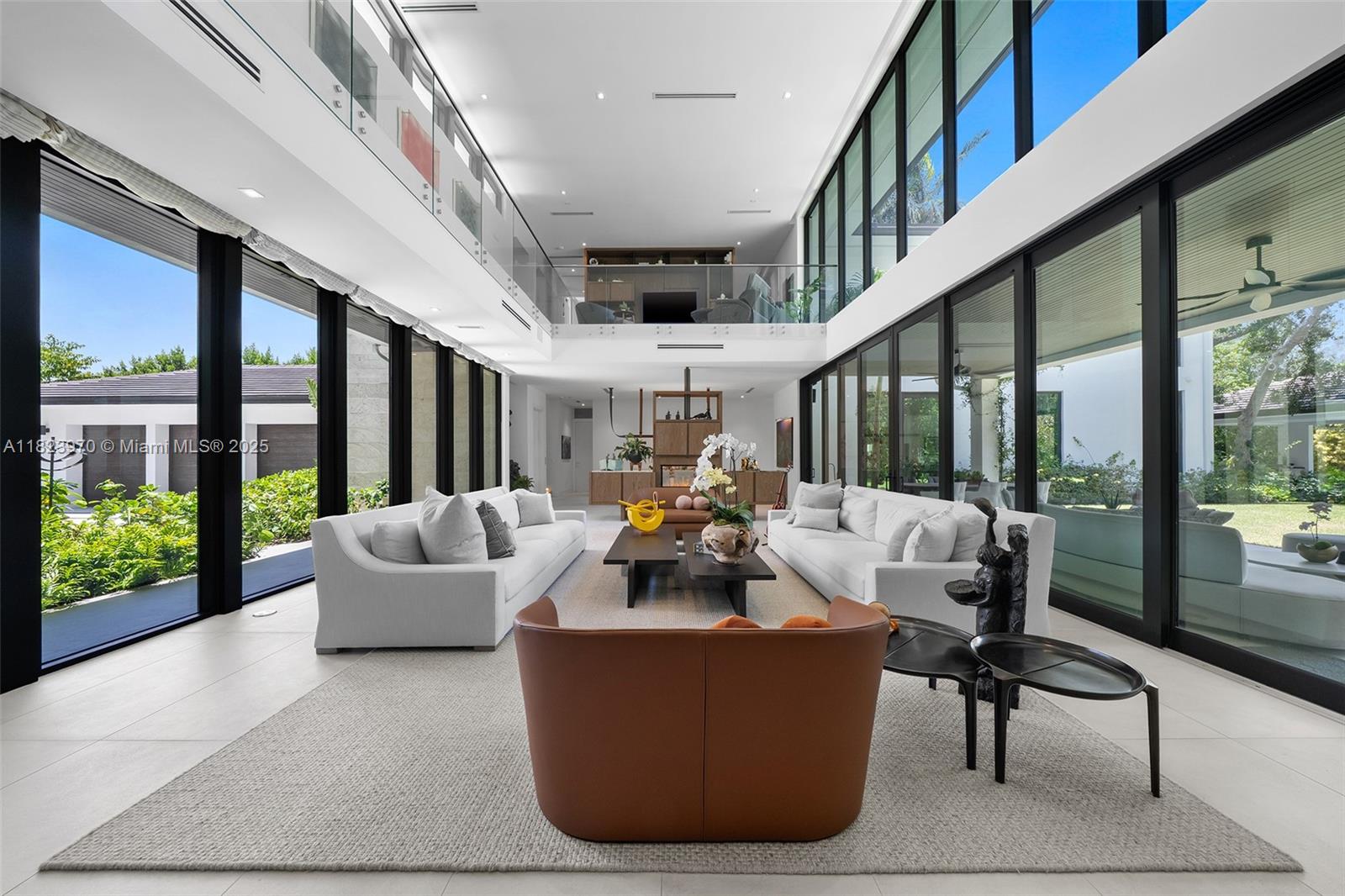 8875 SW 61st Ct Pinecrest, FL 33156