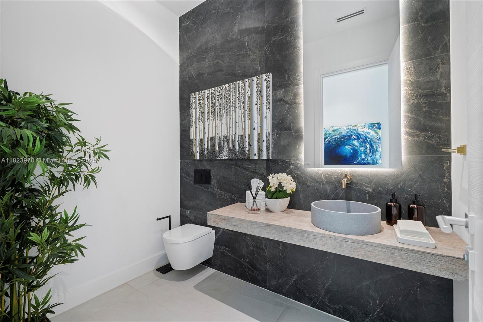 8875 SW 61st Ct Pinecrest, FL 33156