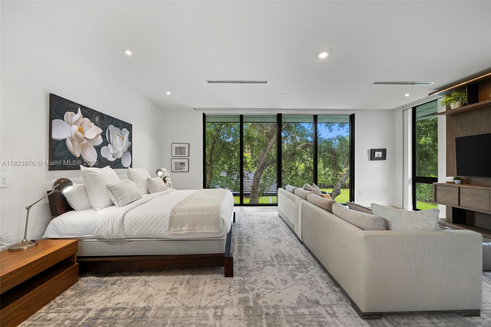 8875 SW 61st Ct Pinecrest, FL 33156