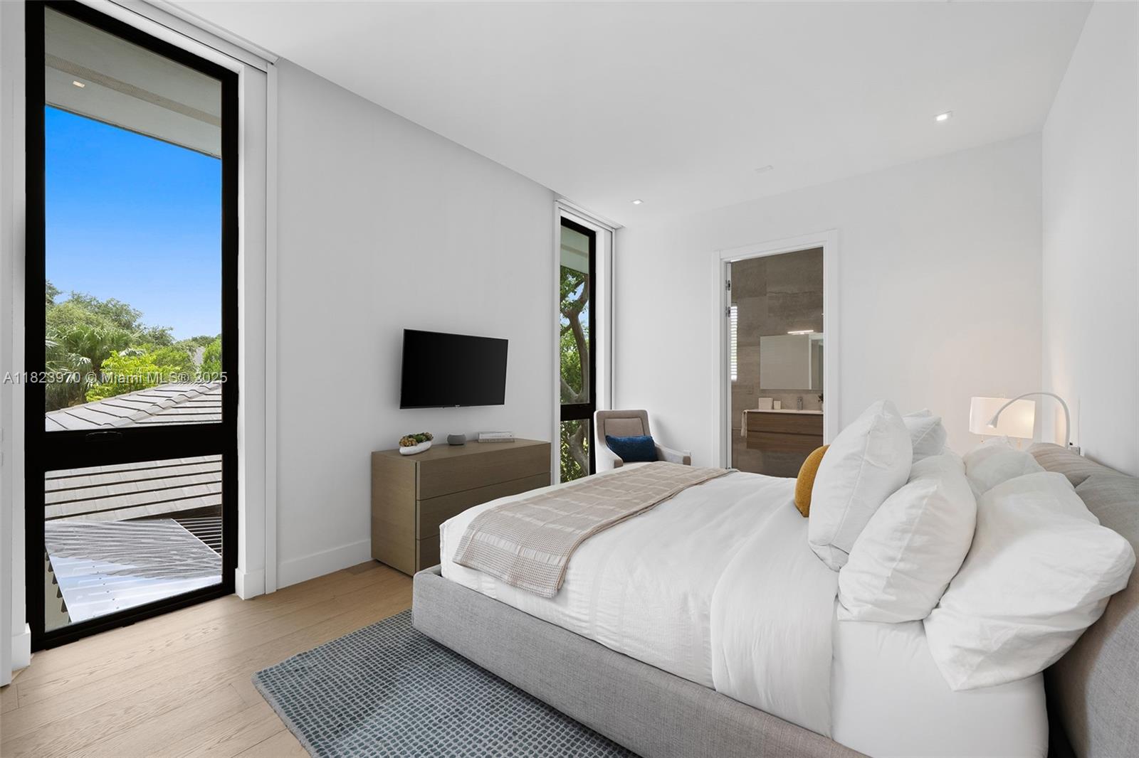 8875 SW 61st Ct Pinecrest, FL 33156