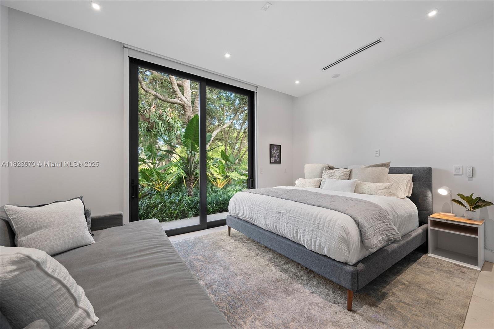 8875 SW 61st Ct Pinecrest, FL 33156