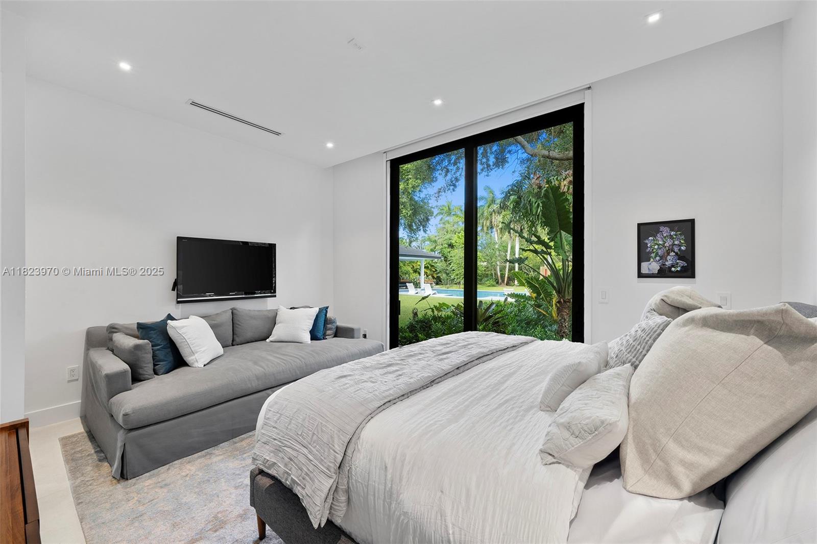 8875 SW 61st Ct Pinecrest, FL 33156