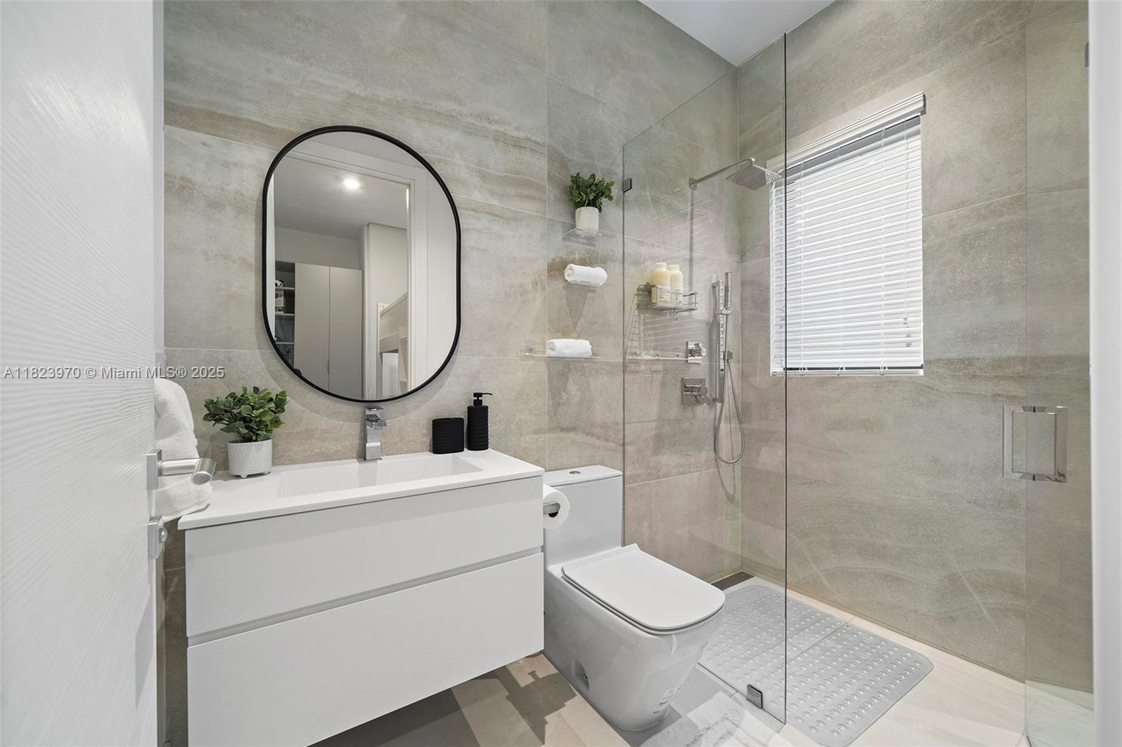 8875 SW 61st Ct Pinecrest, FL 33156