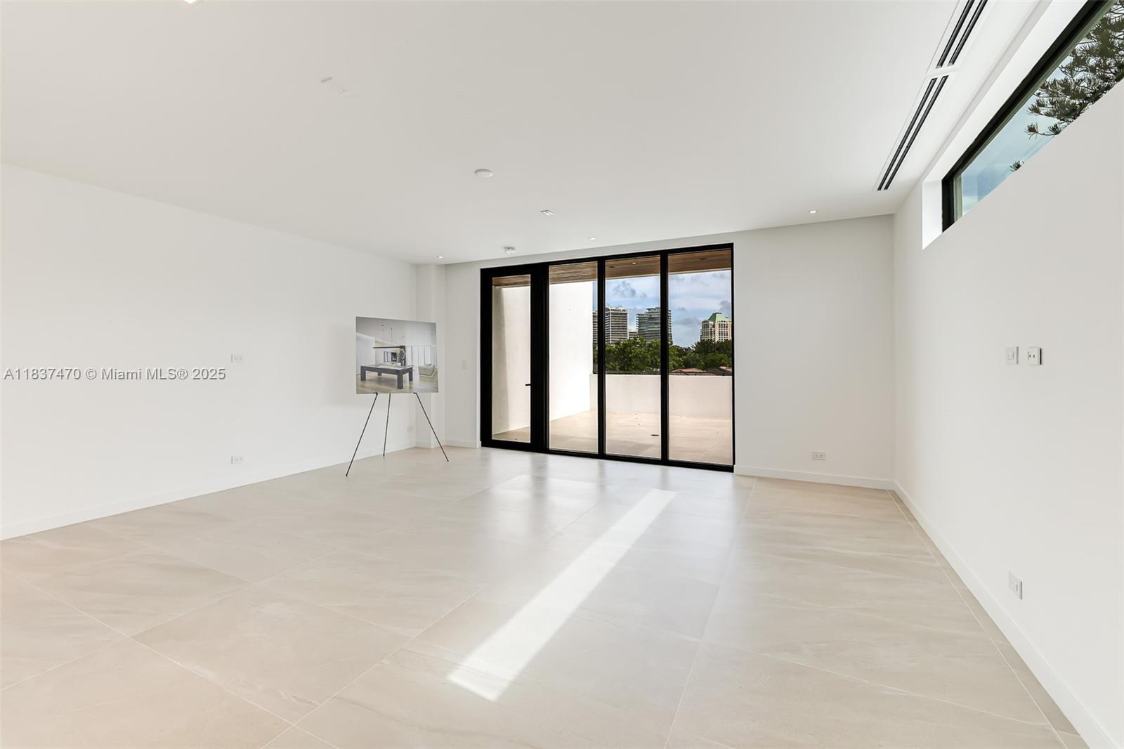 2824 Coconut Ave #2824 Miami, FL 33133 2824 Coconut Ave #2824 Miami, FL 33133