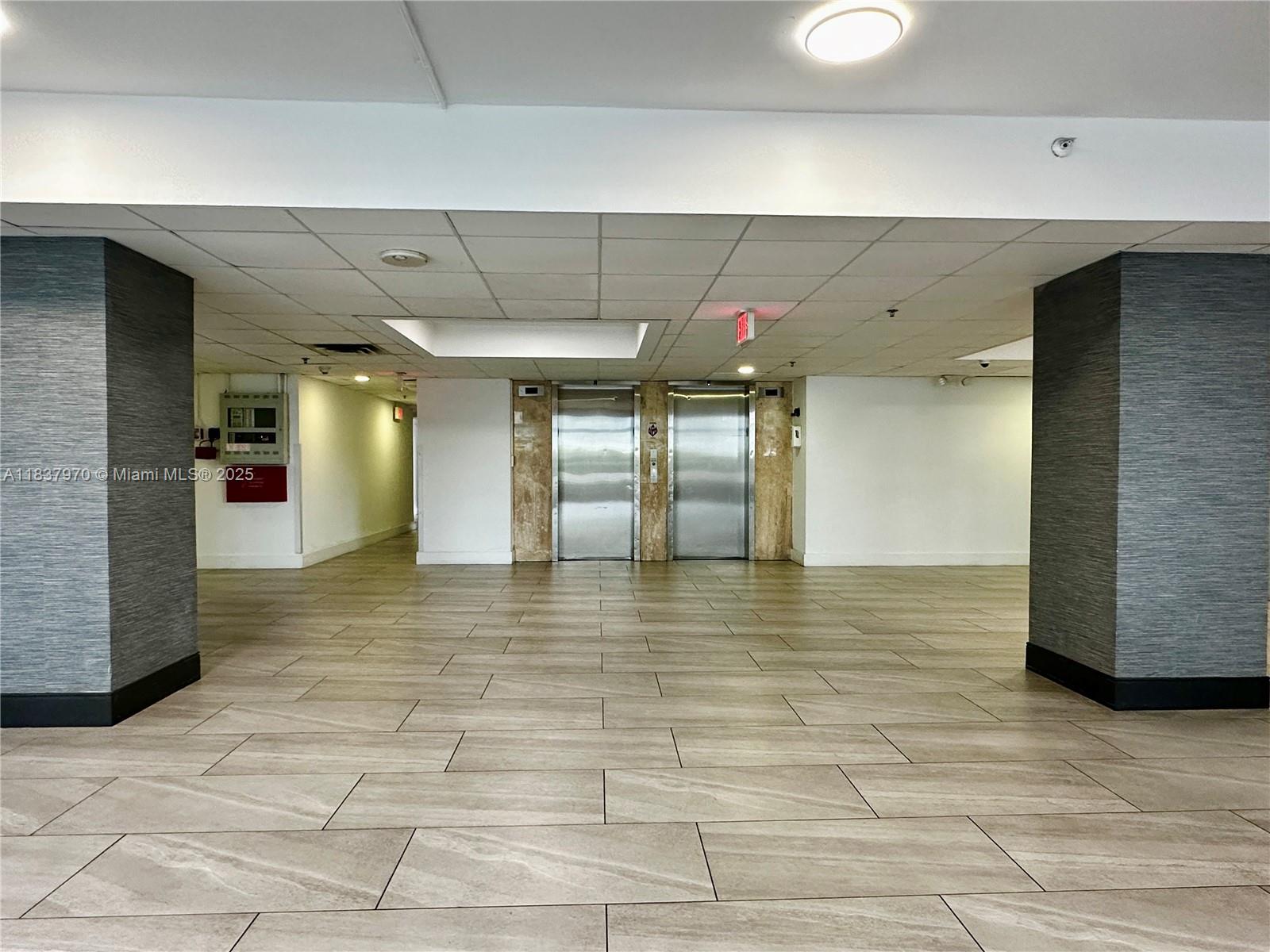 7501 E Treasure Dr #1P North Bay Village, FL 33141