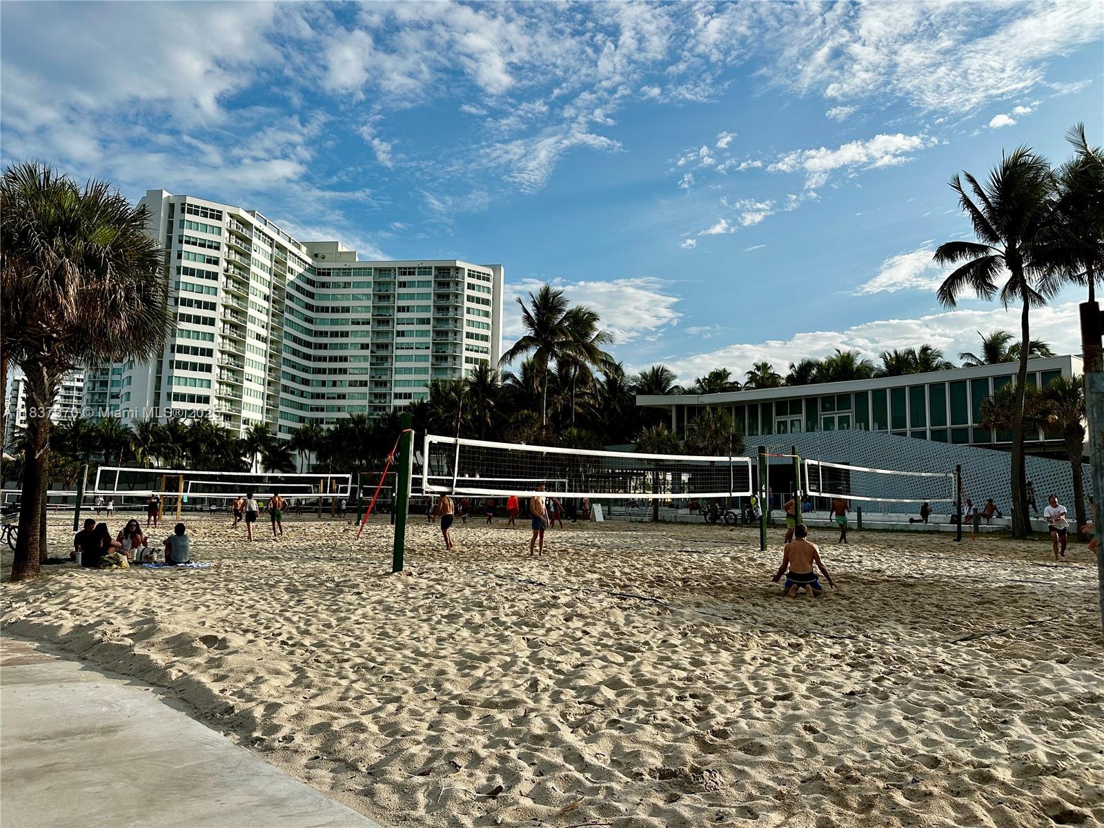 7501 E Treasure Dr #1P North Bay Village, FL 33141