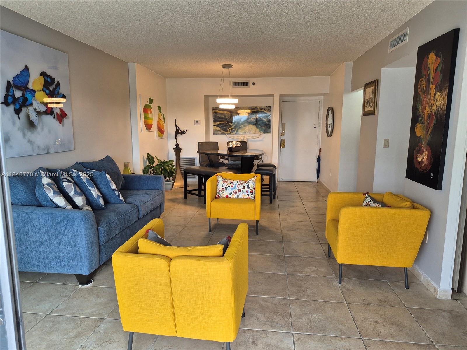 4001 Hillcrest Dr #705
