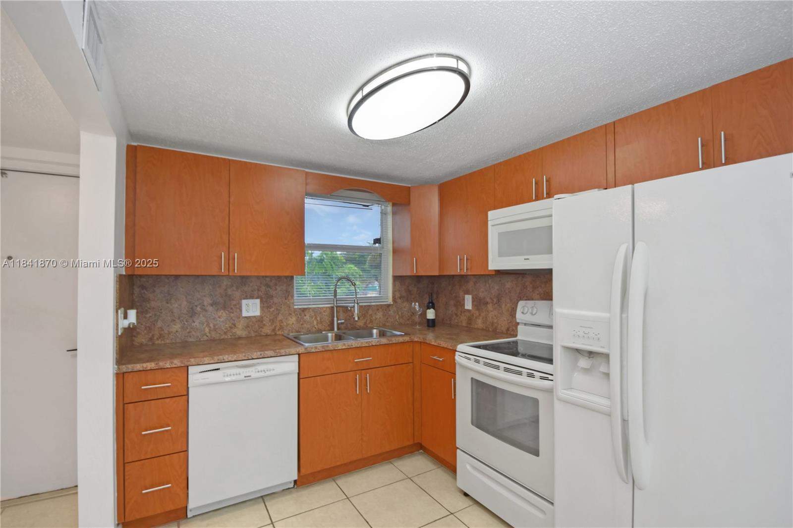 6650 Royal Palm Blvd #206C Margate, FL 33063