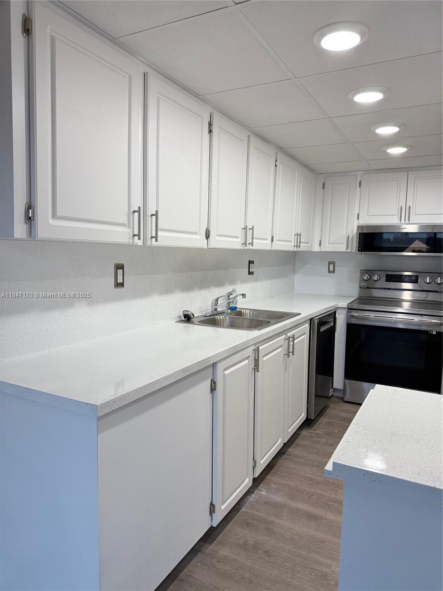 5900 SW 127th Ave #3320 Miami, FL 33183