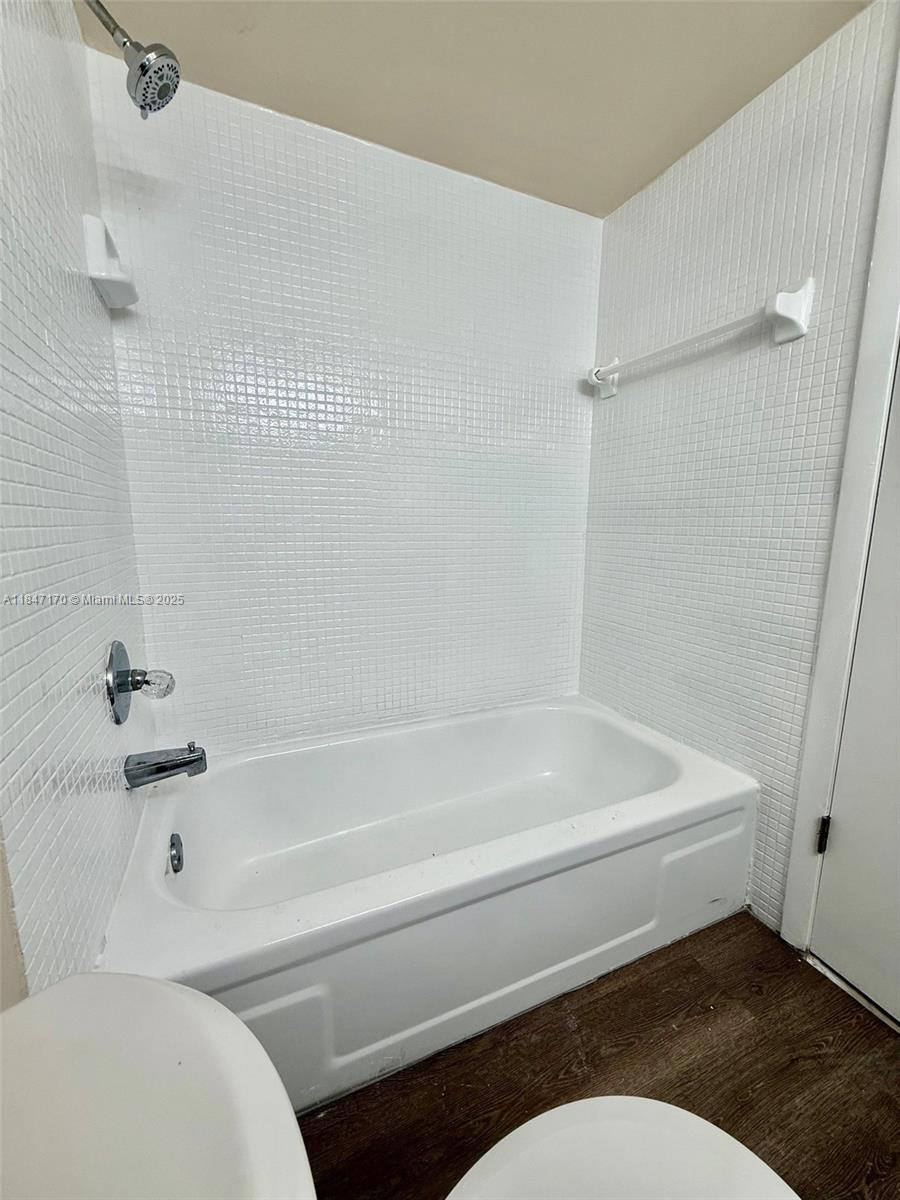 5900 SW 127th Ave #3320 Miami, FL 33183