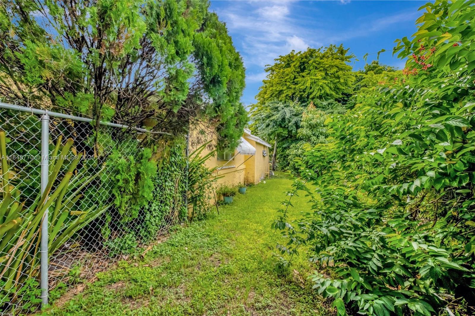 Undisclosed Address Miami, FL 33145