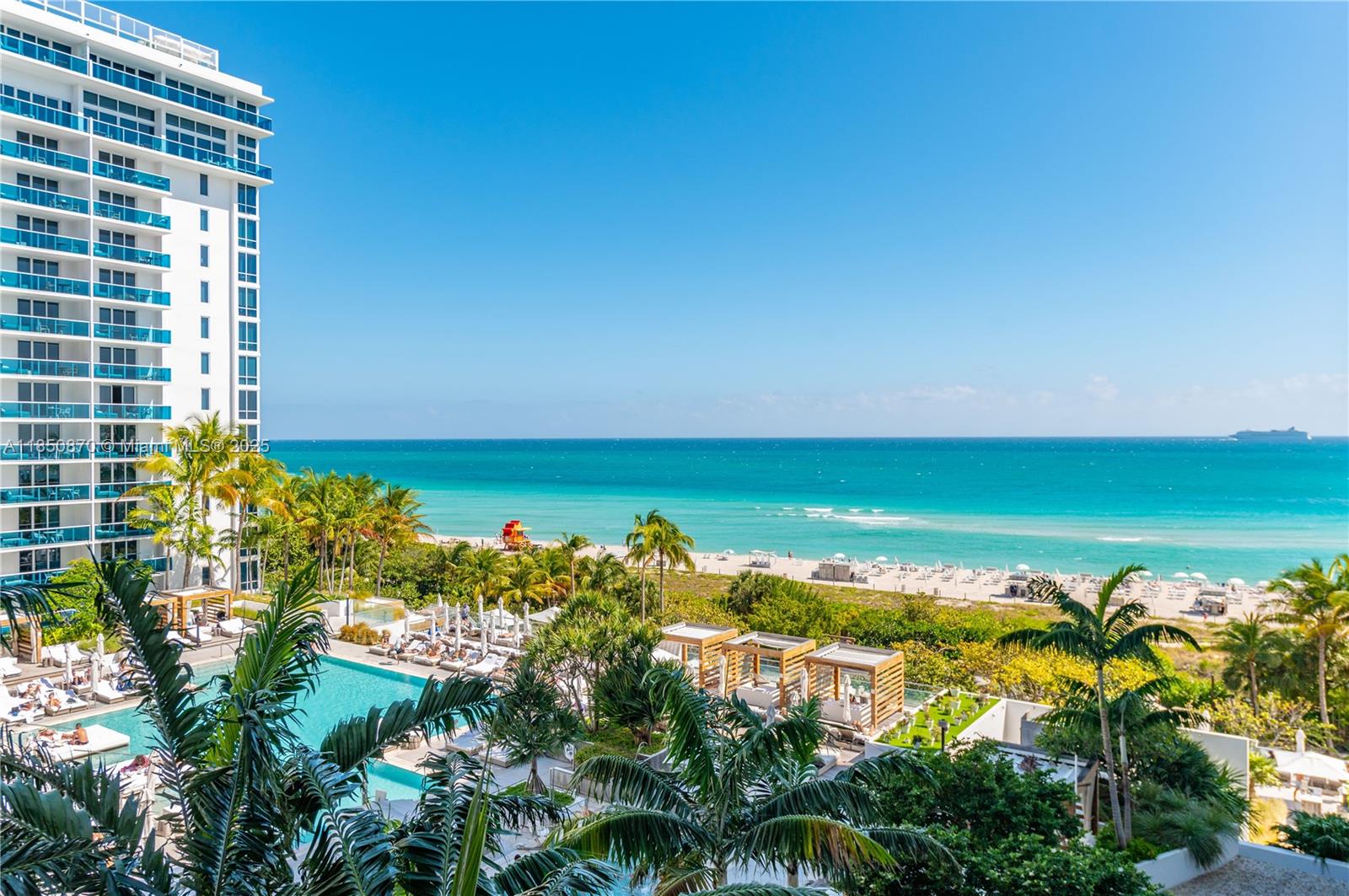 2301 Collins Ave #716