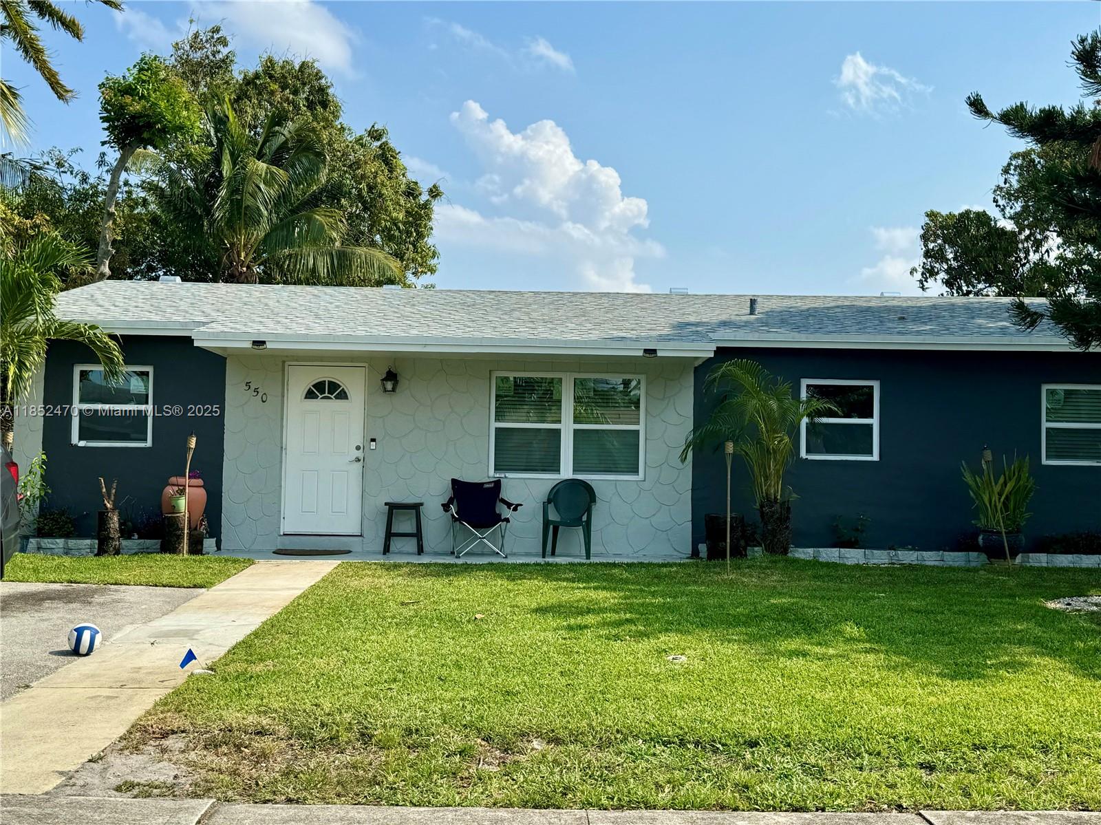 550 SW 11th Dr