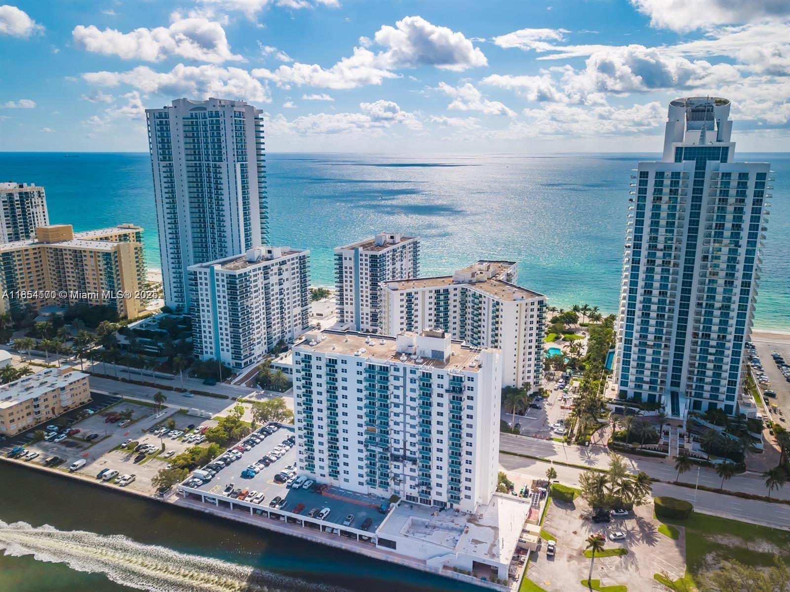 3001 S Ocean Dr #903