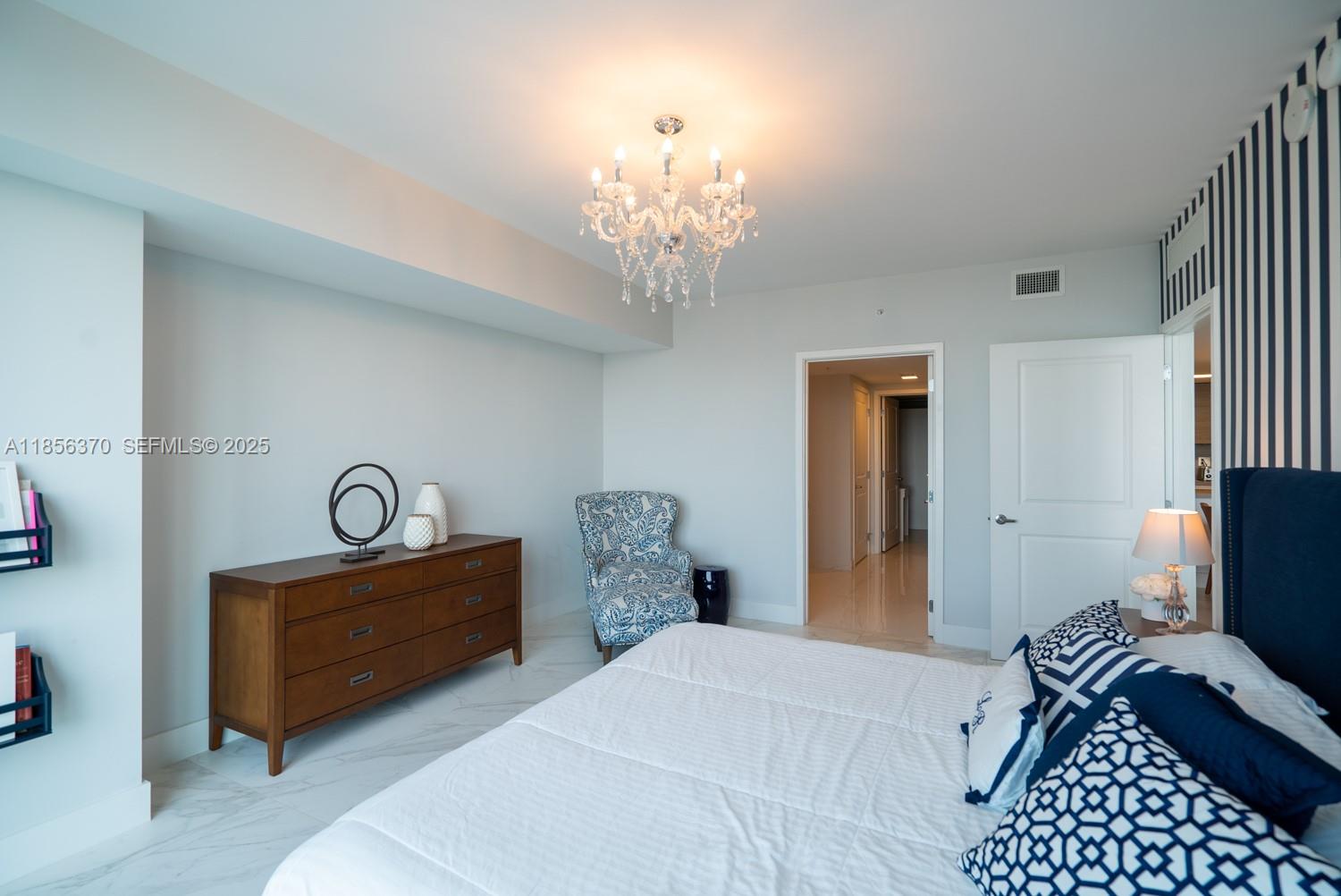 image 400 Sunny Isles13