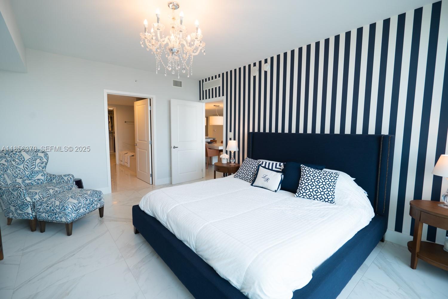 image 400 Sunny Isles14