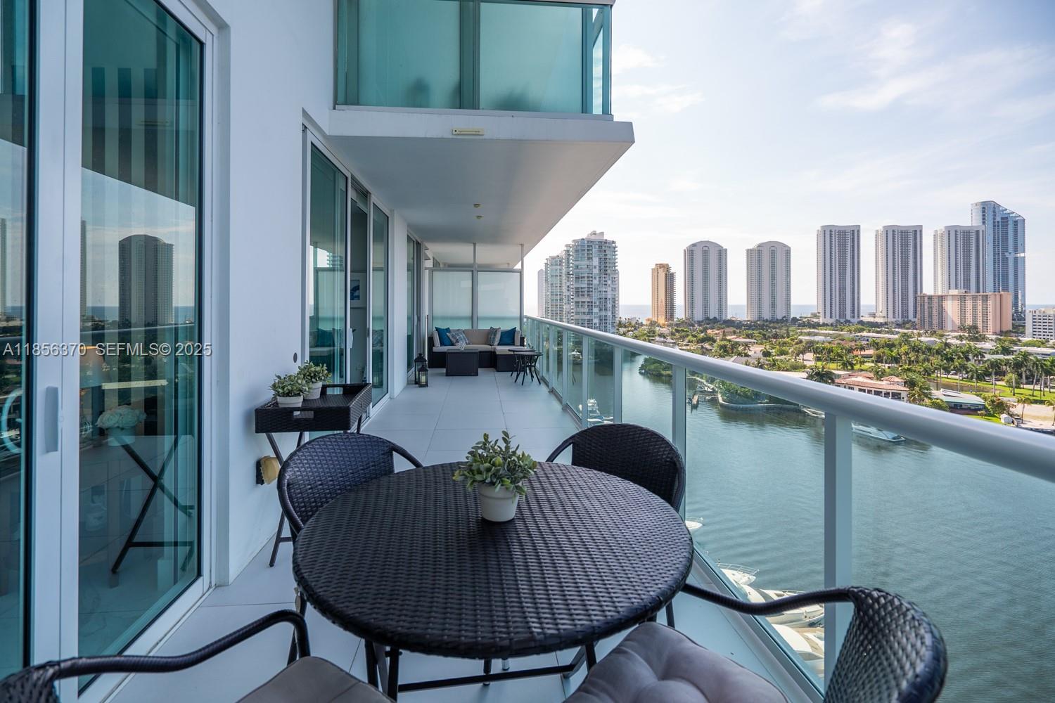 image 400 Sunny Isles25
