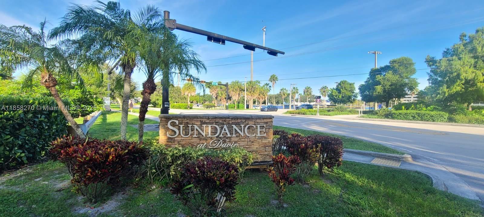 2986 S University Dr #8104