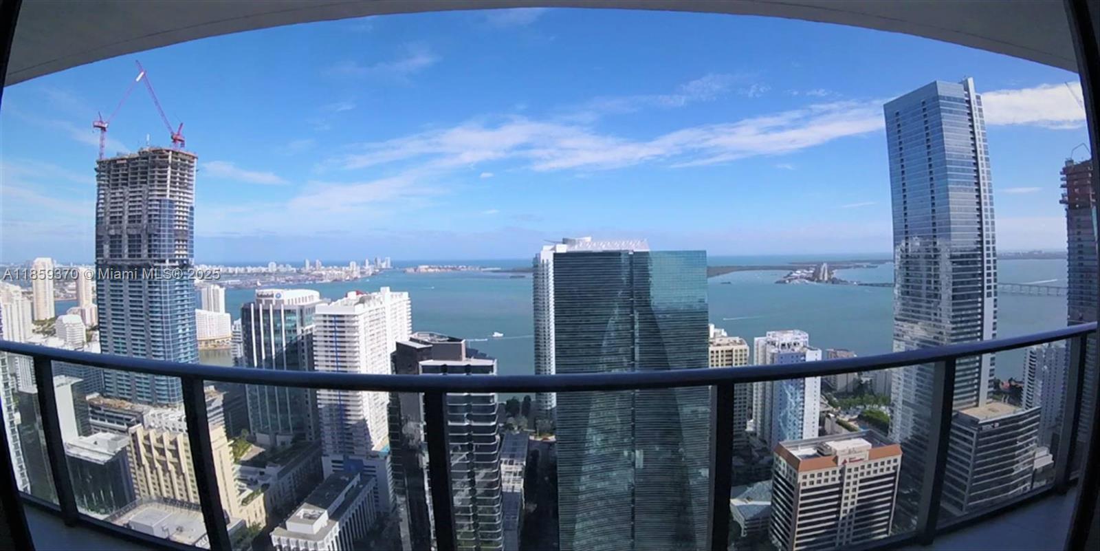 image Sls Brickell7