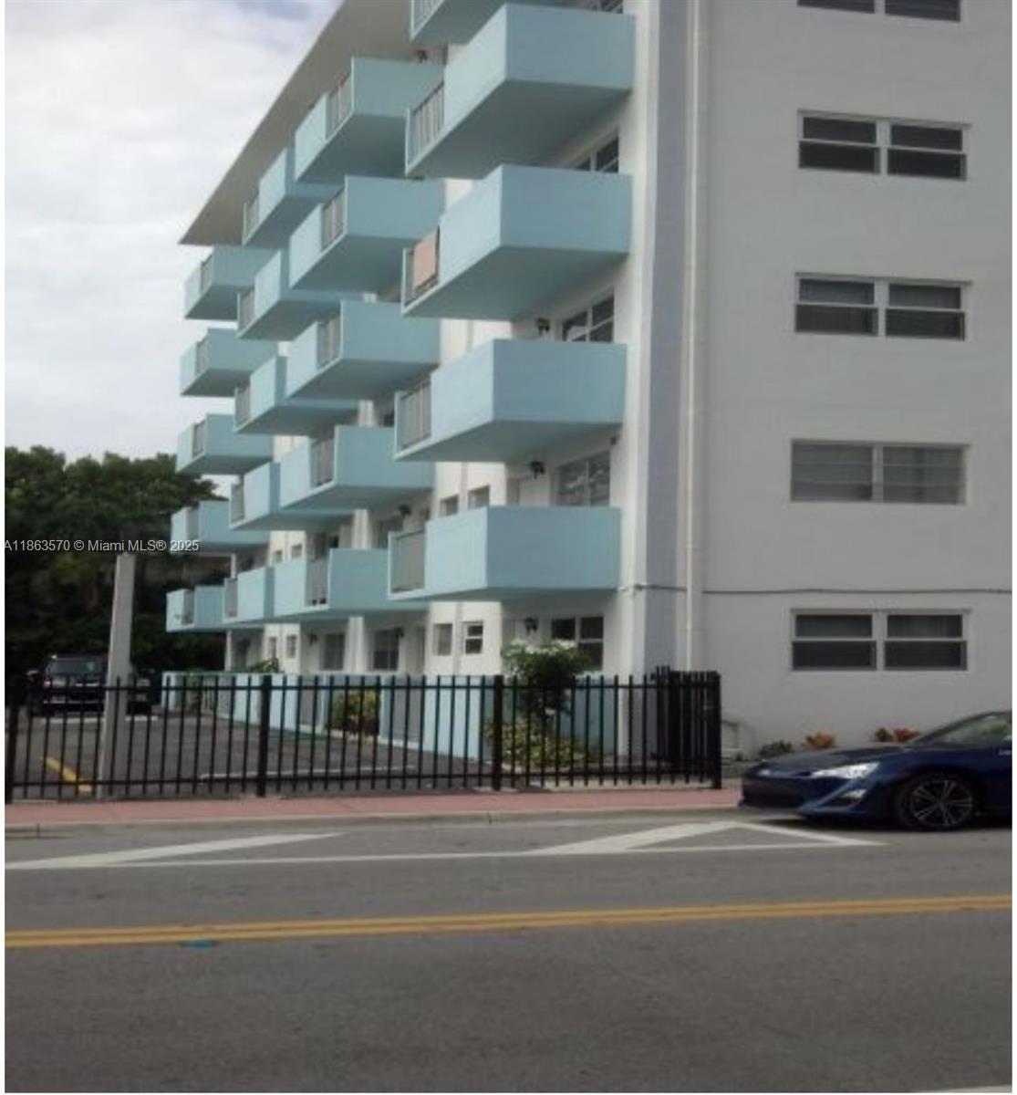 801 W Meridian Ave #3B