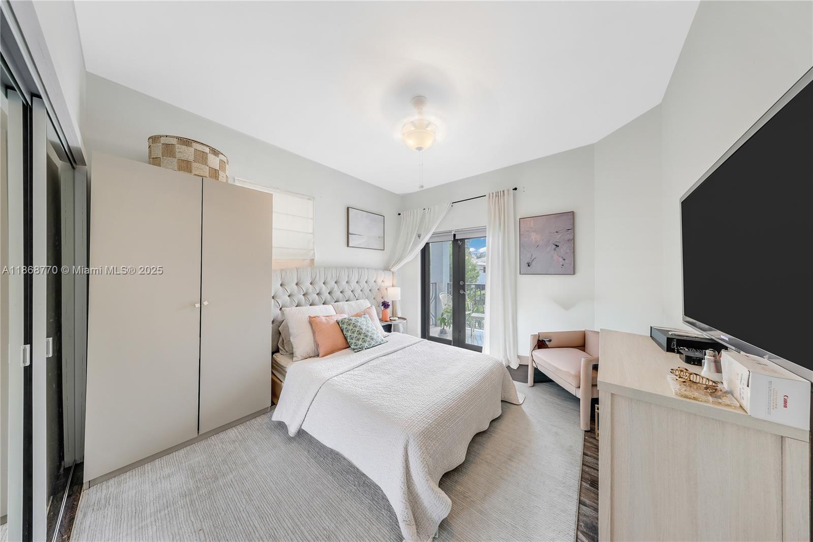 3160 New York St #B Miami, FL 33133