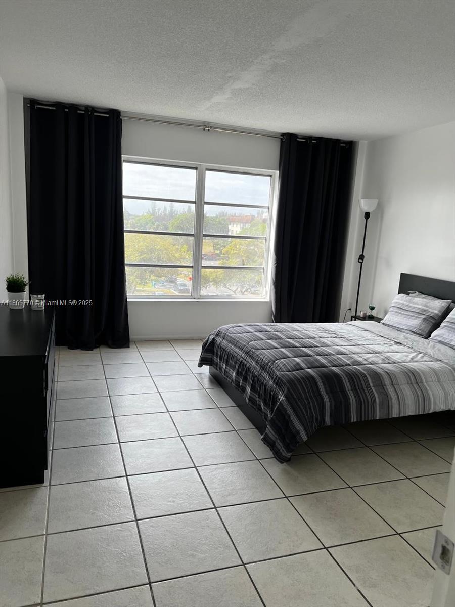 4164 Inverrary Dr #510 Lauderhill, FL 33319