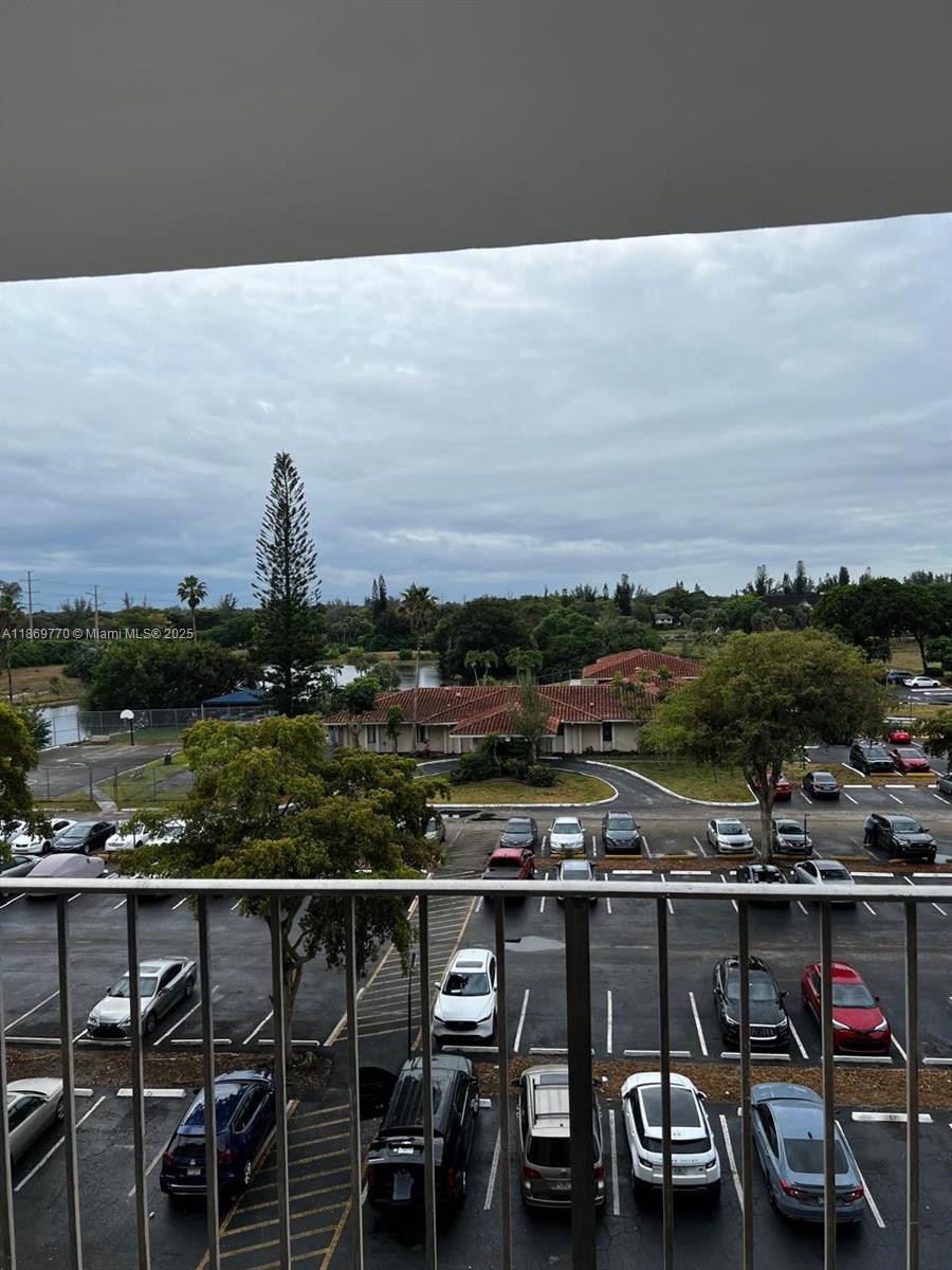 4164 Inverrary Dr #510 Lauderhill, FL 33319