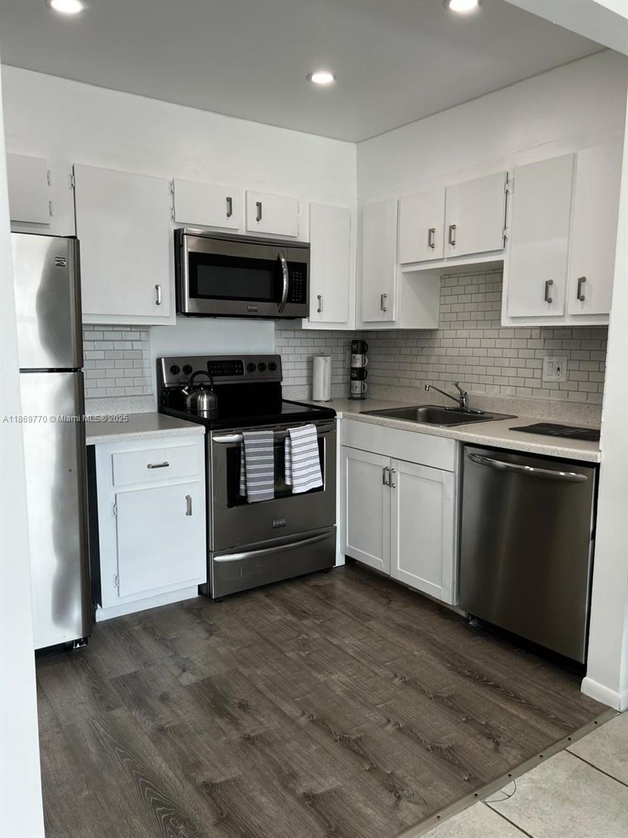 4164 Inverrary Dr #510 Lauderhill, FL 33319