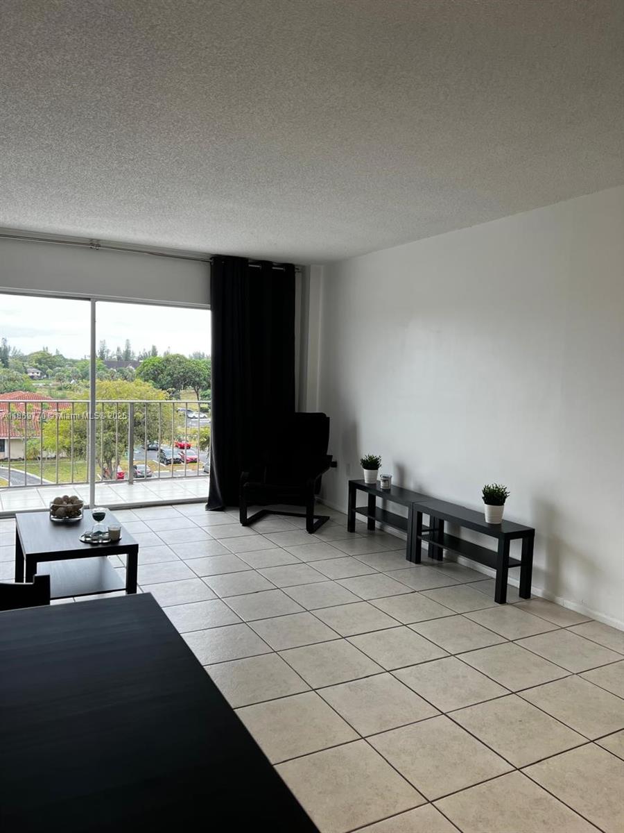 4164 Inverrary Dr #510 Lauderhill, FL 33319