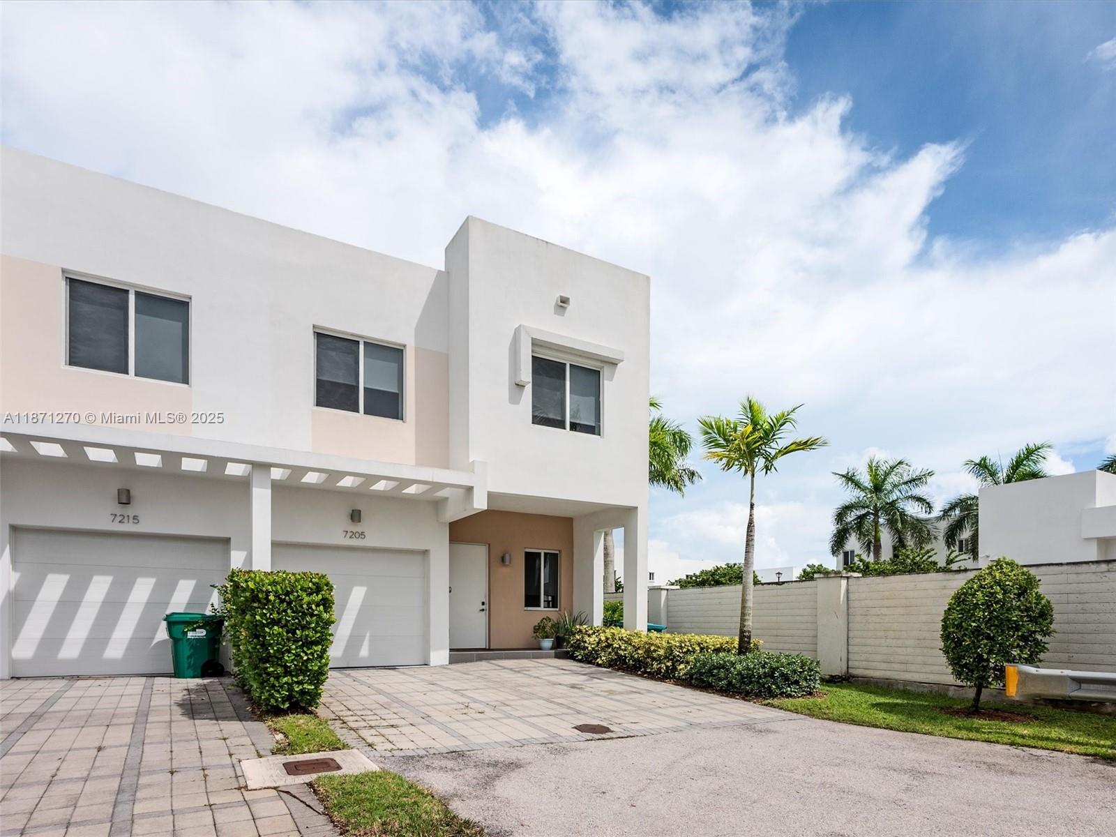 7205 NW 103rd Path #7205