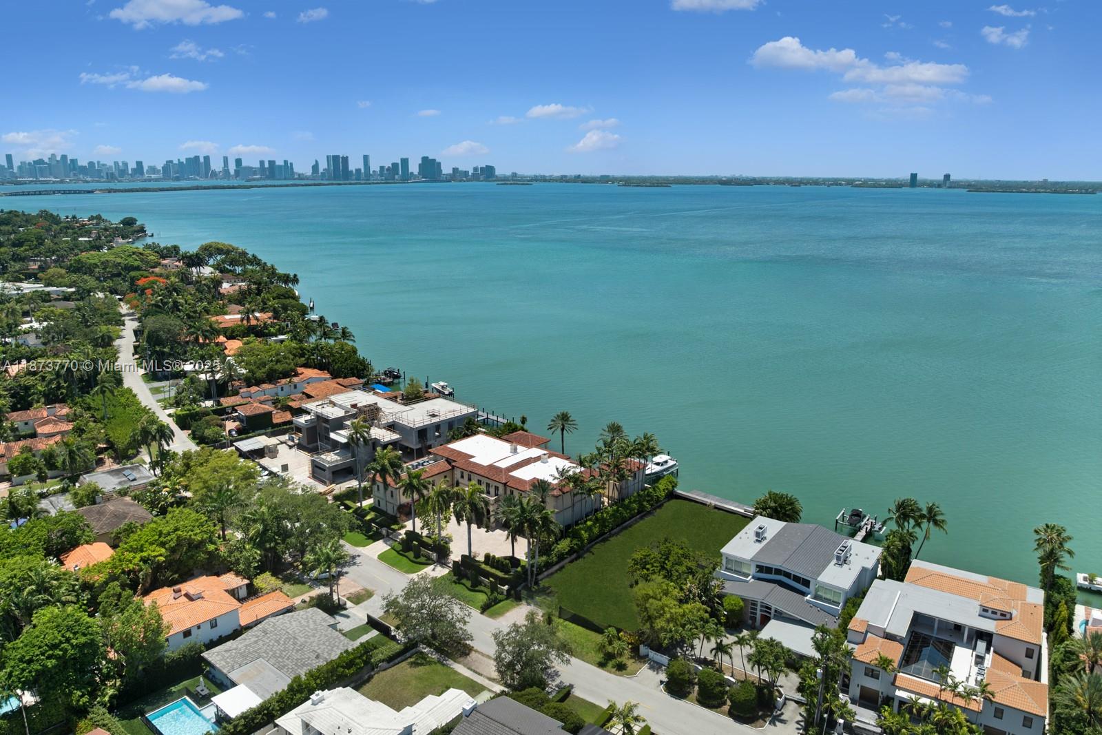 5226 N Bay Rd Miami Beach, FL 33140 5226 N Bay Rd Miami Beach, FL 33140