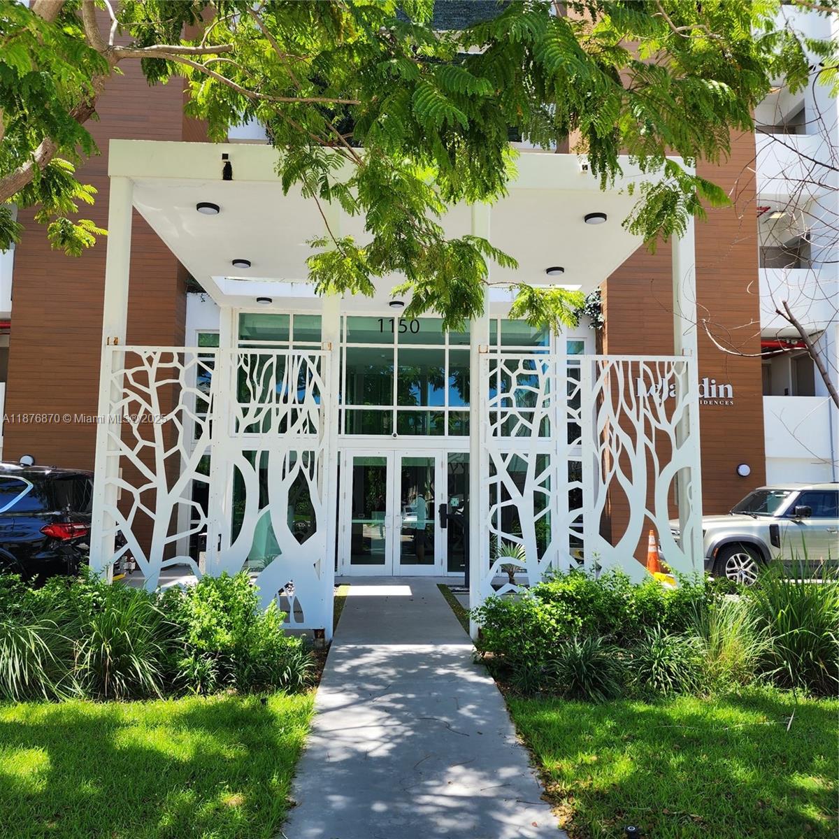 1150 102nd St #503 Bay Harbor Islands, FL 33154