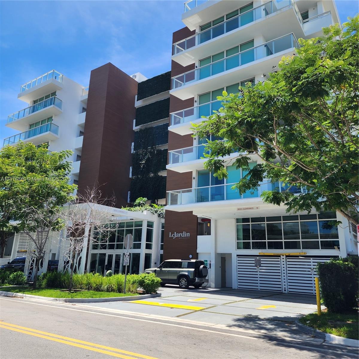 1150 102nd St #503 Bay Harbor Islands, FL 33154